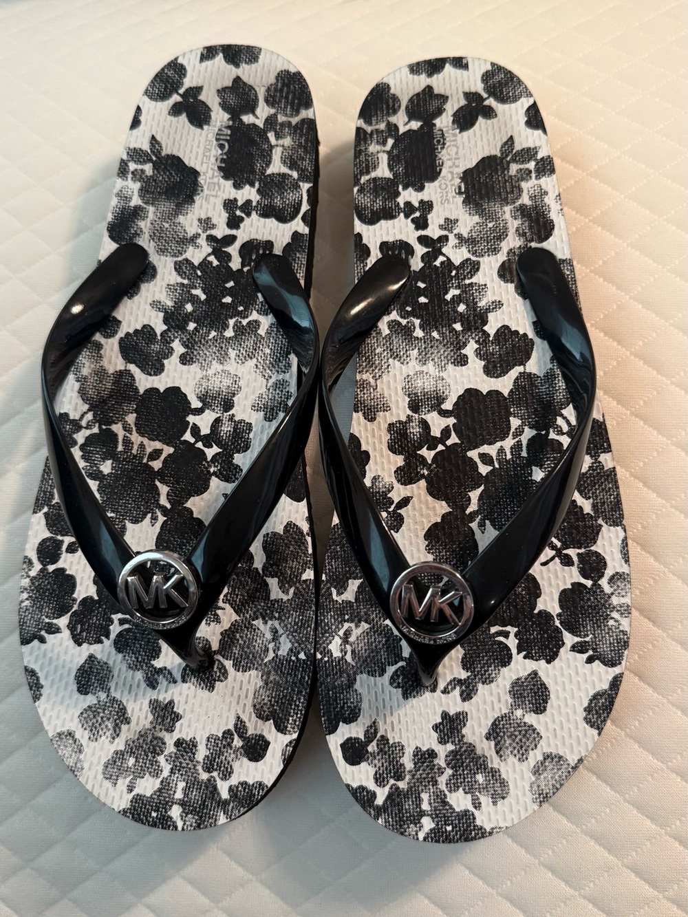 Michael Kors Black & White Floral Logo Flip Flops